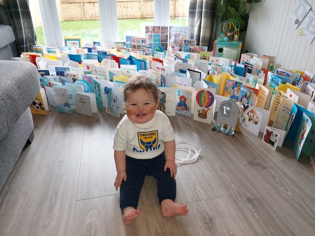 Dexter Blake received over 420 birthday cards.