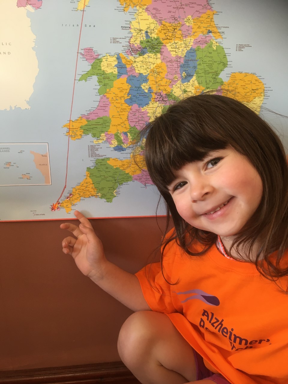 Heidi Barker, six, is tackling a virtual walk from Lands End to John OGroats in aid of Alzheimers Research UK.