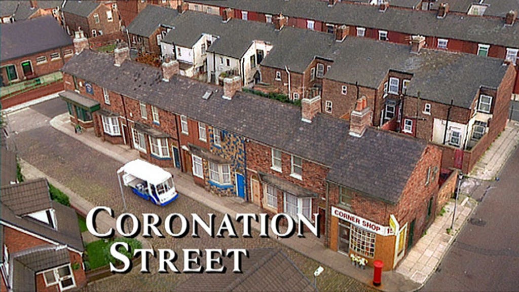 Coronation Street star opens up on cancer diagnosis, aged just 19