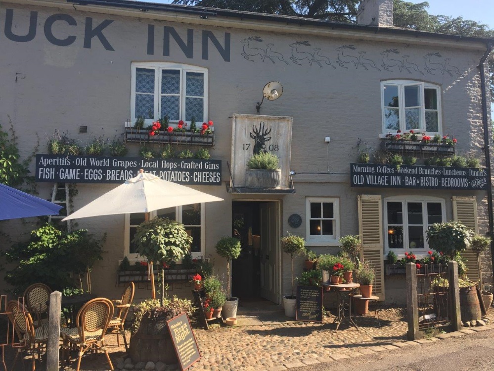 Roebuck Inn named best gastropub in Cheshire | Chester and District Standard - Vimarsana News