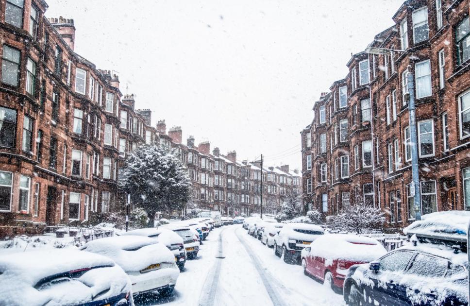 The Met Office forecast as weather maps show snow for the UK