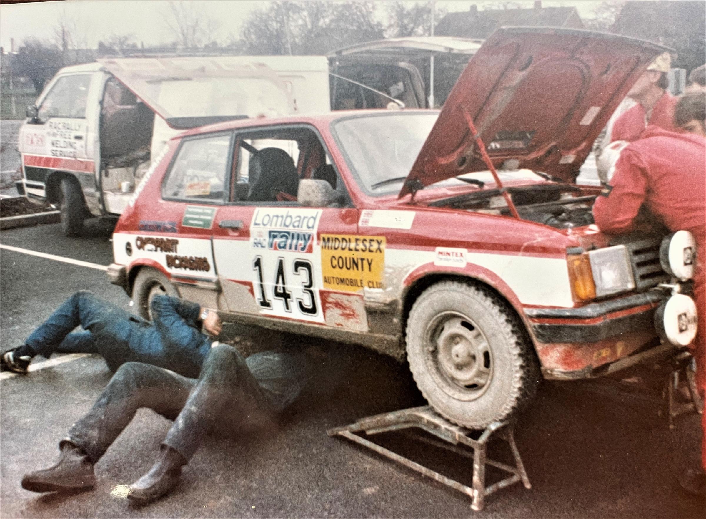 A crew during service on New Street in the RAC Rally, November 1984. Photo courtesy of Howard Smith