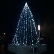 The Christmas tree in Ellesmere Port last year.